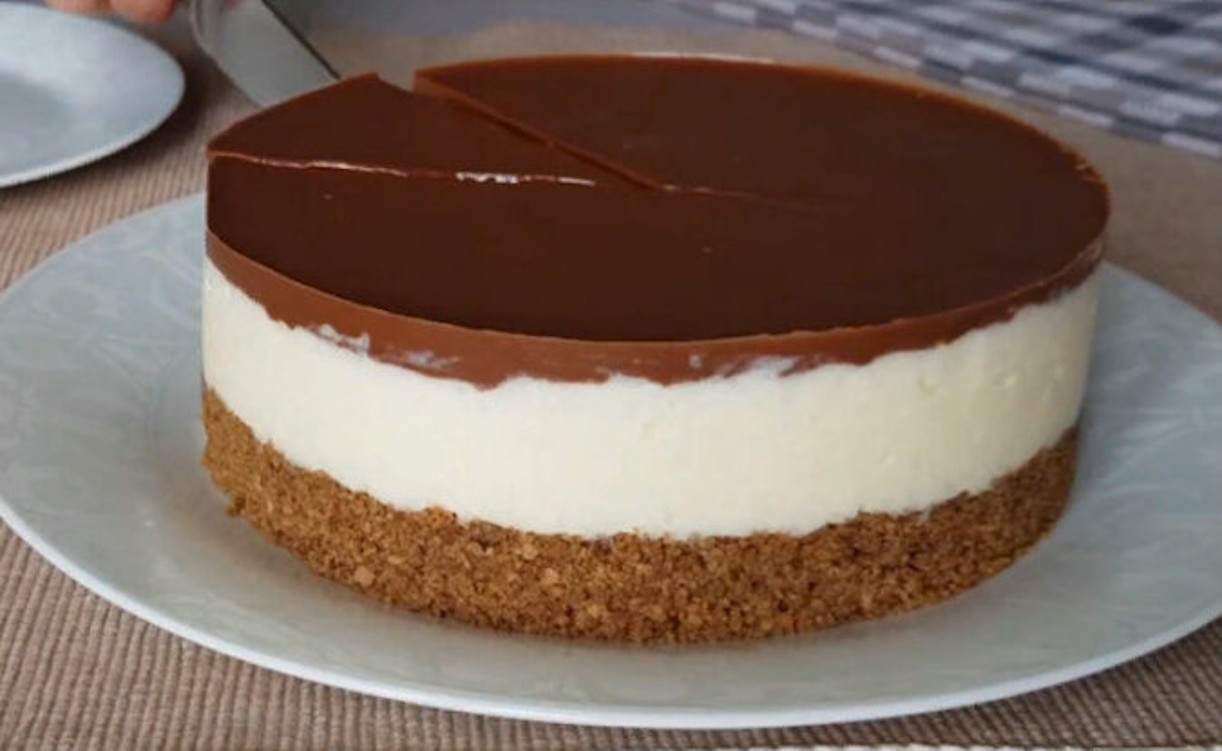Einfacher Bounty-Kuchen ohne Backen. Vergnügen ohne zusätzlichen ...